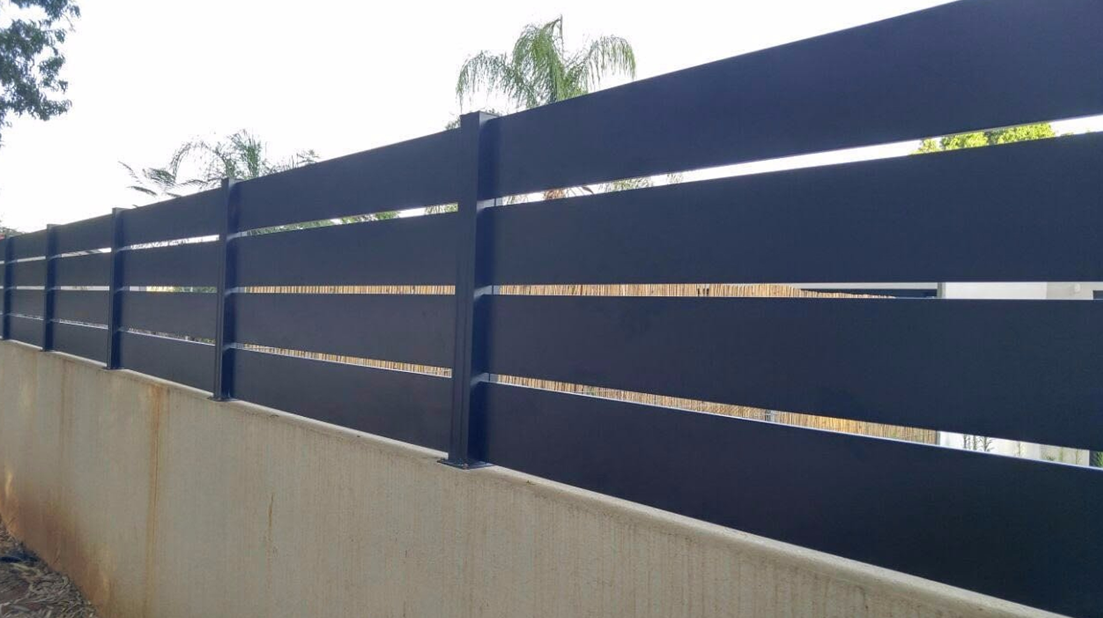 גדרות אלומיניום