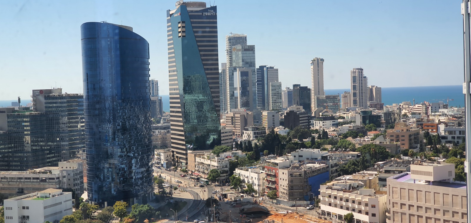 רוצים עסק משגשג? השכירו לעצמכם משרד